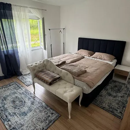 Lux Nature Apartment Gecet